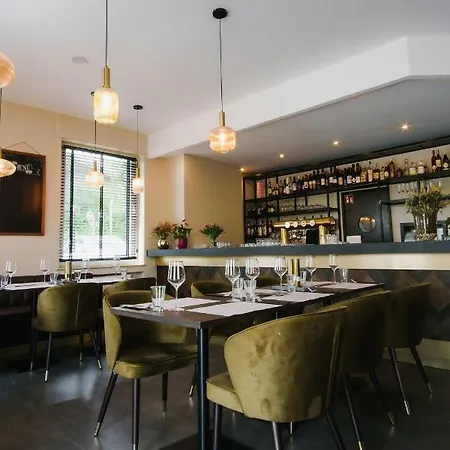 Magare & Restaurant * לאנשטיין