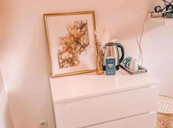 Magare & Restaurant Hotel